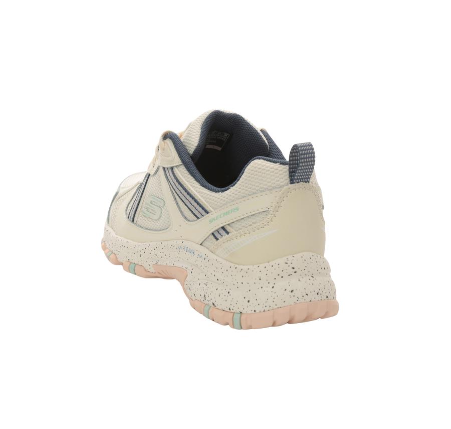 Skechers Hıllcrest - Vast Adventure Kadın Spor Ayakkabı Krem Skechers Hıllcrest - Vast Adventure Kadın Spor Ayakkabı Krem