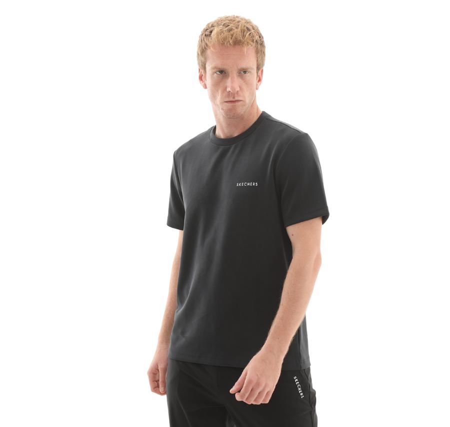 Skechers M Regular Crew Neck T-Shirt Erkek T-Shirt Siyah Skechers M Regular Crew Neck T-Shirt Erkek T-Shirt Siyah