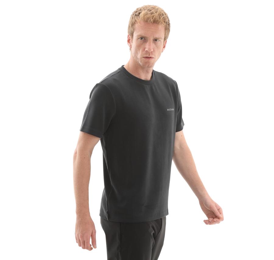Skechers M Regular Crew Neck T-Shirt Erkek T-Shirt Siyah Skechers M Regular Crew Neck T-Shirt Erkek T-Shirt Siyah
