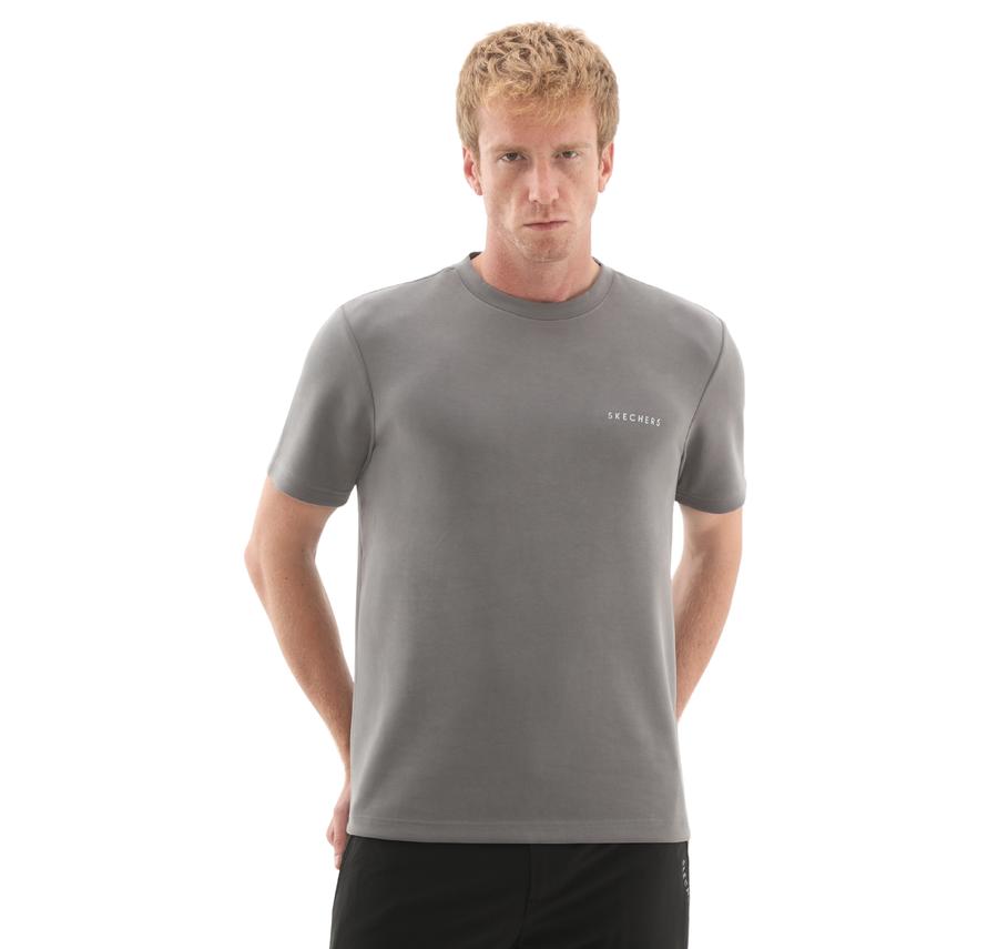 Skechers M Regular Crew Neck T-Shirt Erkek T-Shirt Gri Skechers M Regular Crew Neck T-Shirt Erkek T-Shirt Gri