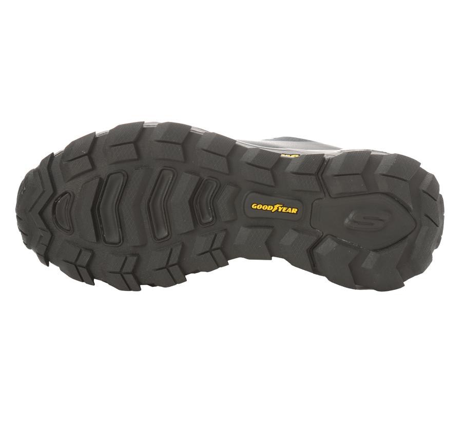Skechers Max Protect - Fast Track Erkek Spor Ayakkabı Siyah Skechers Max Protect - Fast Track Erkek Spor Ayakkabı Siyah