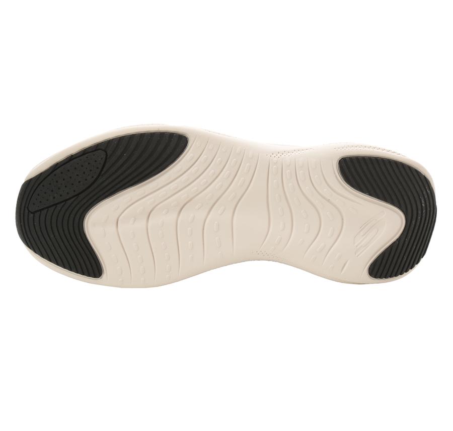 Skechers Skech Cloud Kadın Spor Ayakkabı Siyah Skechers Skech Cloud Kadın Spor Ayakkabı Siyah