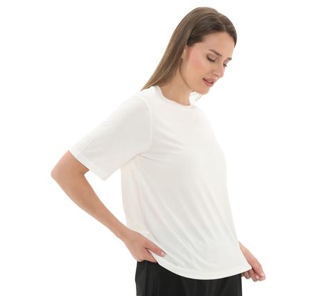 Skechers W Lounge Regular Crew Neck T-Shirt Kadın T-Shirt Beyaz