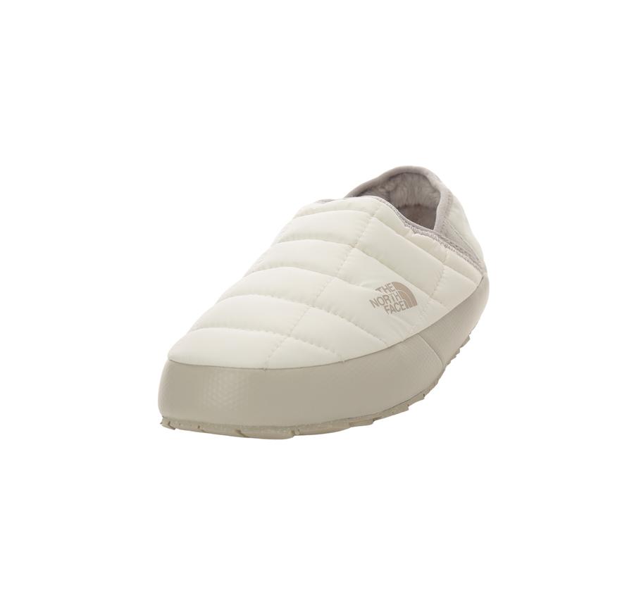 The North Face W Thermoball Tractıon Mule V Kadın Spor Ayakkabı Beyaz The North Face W Thermoball Tractıon Mule V Kadın Spor Ayakkabı Beyaz