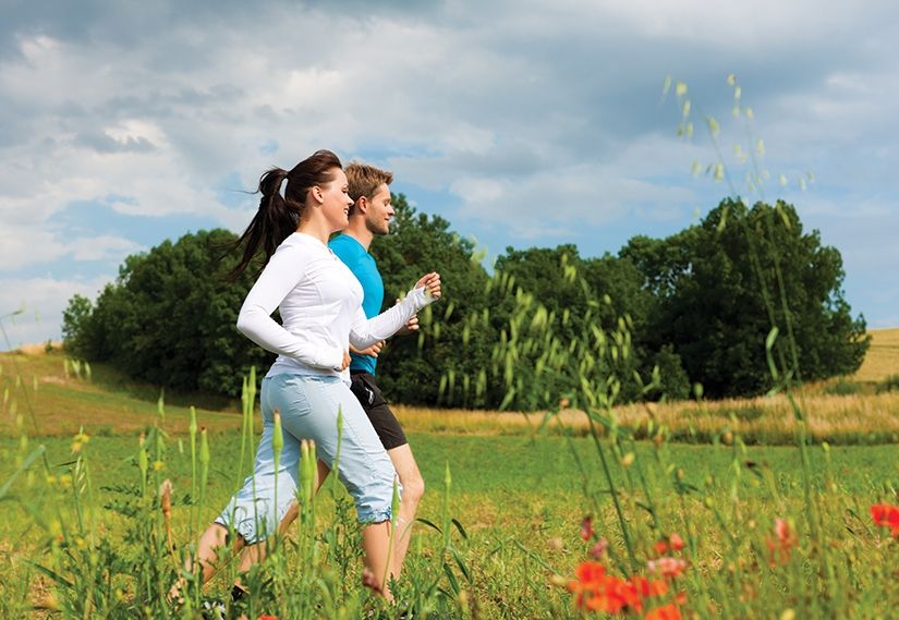 Ekinoksta Yenilenme Zamanı: Bahar İçin Spor Rutinleri Ekinoksta Yenilenme Zamanı: Bahar İçin Spor Rutinleri