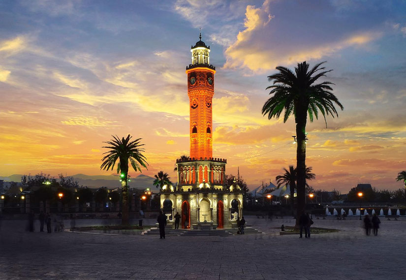 İzmir'in Kültürel Mirası: Keşfedilmesi Gereken Müzeler ve Tarihi Alanlar İzmir'in Kültürel Mirası: Keşfedilmesi Gereken Müzeler ve Tarihi Alanlar