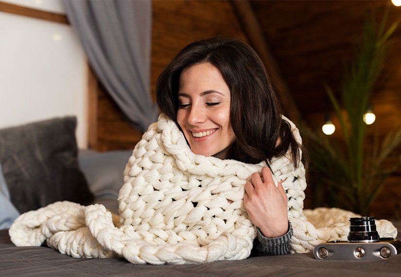 Polar mı, Yün mü? Kışın Sizi En Sıcak Tutacak Kumaş Hangisi? Polar mı, Yün mü? Kışın Sizi En Sıcak Tutacak Kumaş Hangisi?