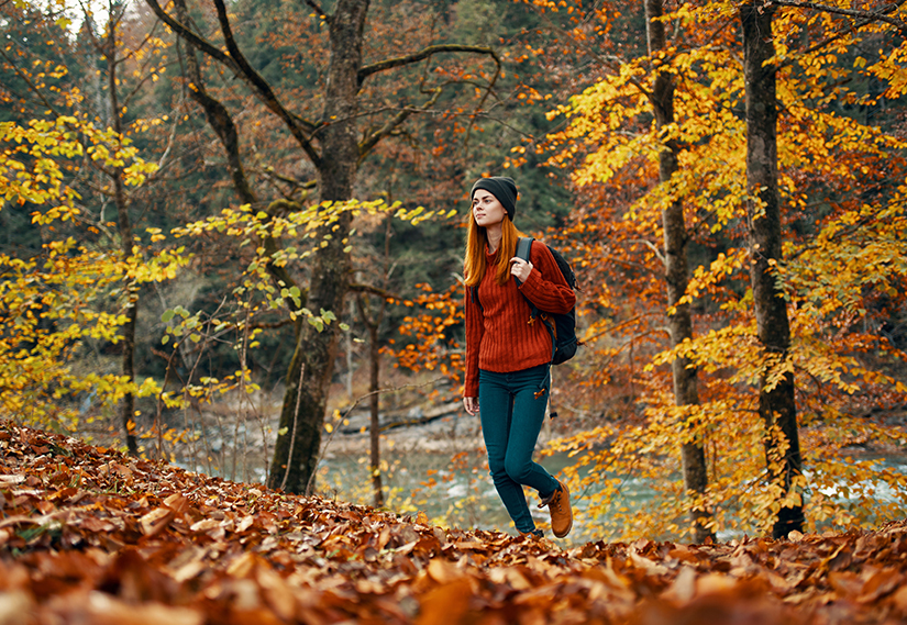 Sonbaharda Aktif Olmanın Yolları: Doğru Spor Çantasıyla En İyi Dış Mekan Aktiviteleri Sonbaharda Aktif Olmanın Yolları: Doğru Spor Çantasıyla En İyi Dış Mekan Aktiviteleri