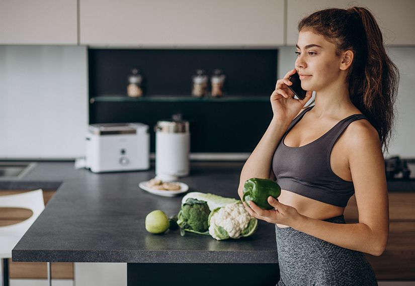 Sporcular İçin Beslenme Rehberi: Enerji Veren ve Kasları Destekleyen Yiyecekler Sporcular İçin Beslenme Rehberi: Enerji Veren ve Kasları Destekleyen Yiyecekler