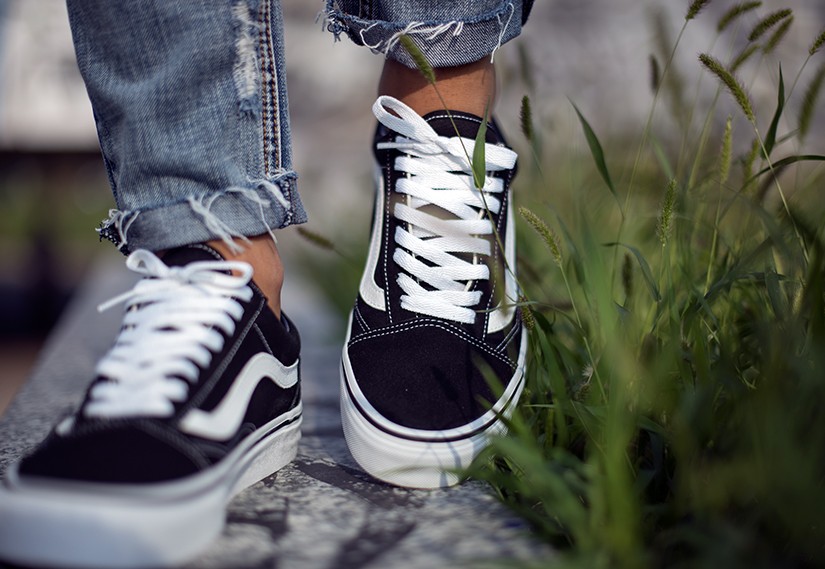 Kaykay Parklarından Podyumlara: Vans'in Küresel Bir Fenomene Dönüşüm Hikayesi Kaykay Parklarından Podyumlara: Vans'in Küresel Bir Fenomene Dönüşüm Hikayesi