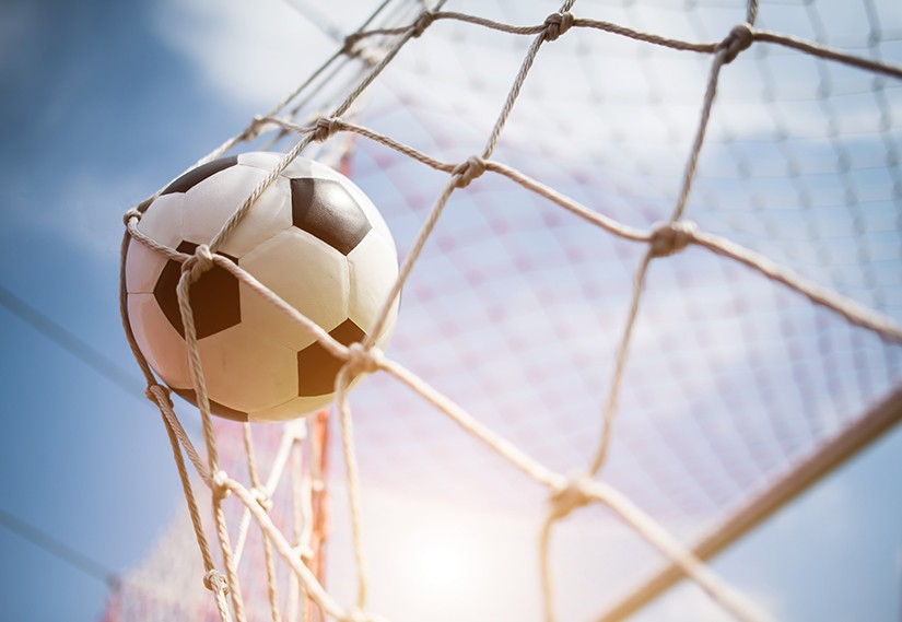 Ofsayt Tartışmaları Bitiyor mu? 2026'yı Değiştirecek Yarı Otomatik Ofsayt Teknolojisi Ofsayt Tartışmaları Bitiyor mu? 2026'yı Değiştirecek Yarı Otomatik Ofsayt Teknolojisi