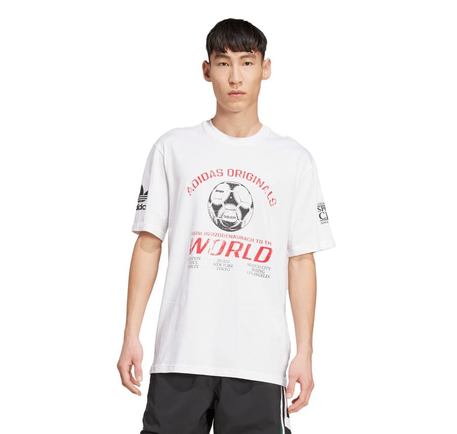 adidas 90S Football Graphic Tee Erkek T-Shirt Beyaz adidas 90S Football Graphic Tee Erkek T-Shirt Beyaz