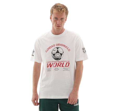 adidas 90S Football Graphic Tee Erkek T-Shirt Beyaz adidas 90S Football Graphic Tee Erkek T-Shirt Beyaz