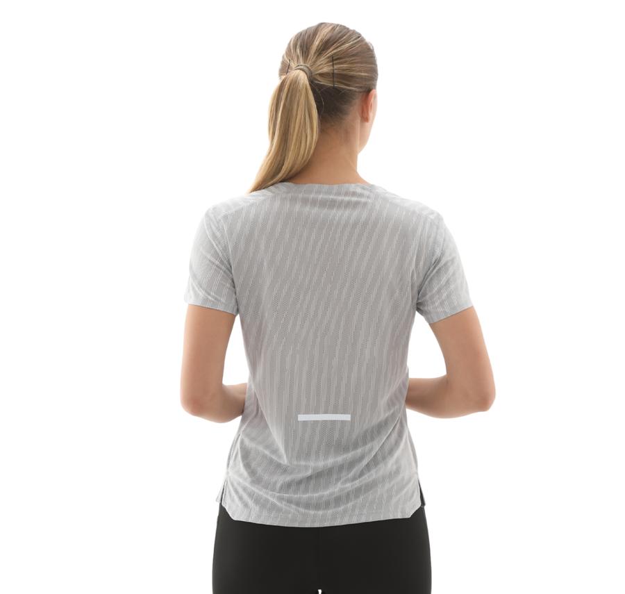 adidas Adi365 Co Tee W Kadın T-Shirt Gri adidas Adi365 Co Tee W Kadın T-Shirt Gri