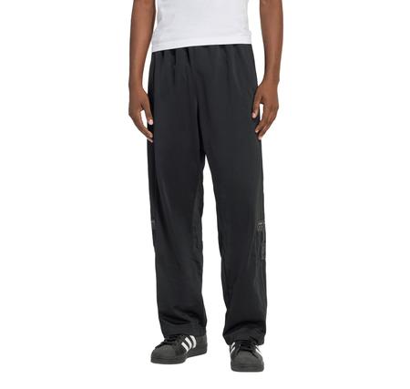 adidas Adıbreak Tp Erkek Eşofman Altı adidas Adıbreak Tp Erkek Eşofman Altı