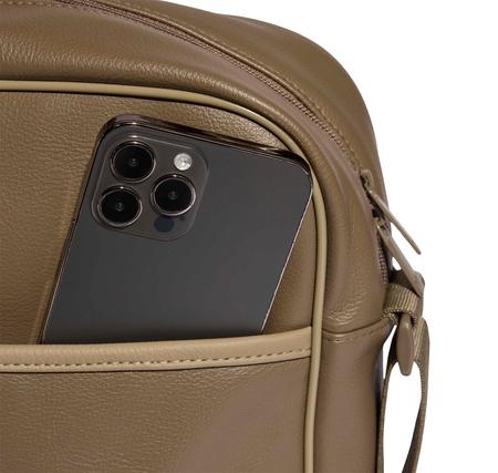 adidas Aırlıner adidas Aırlıner