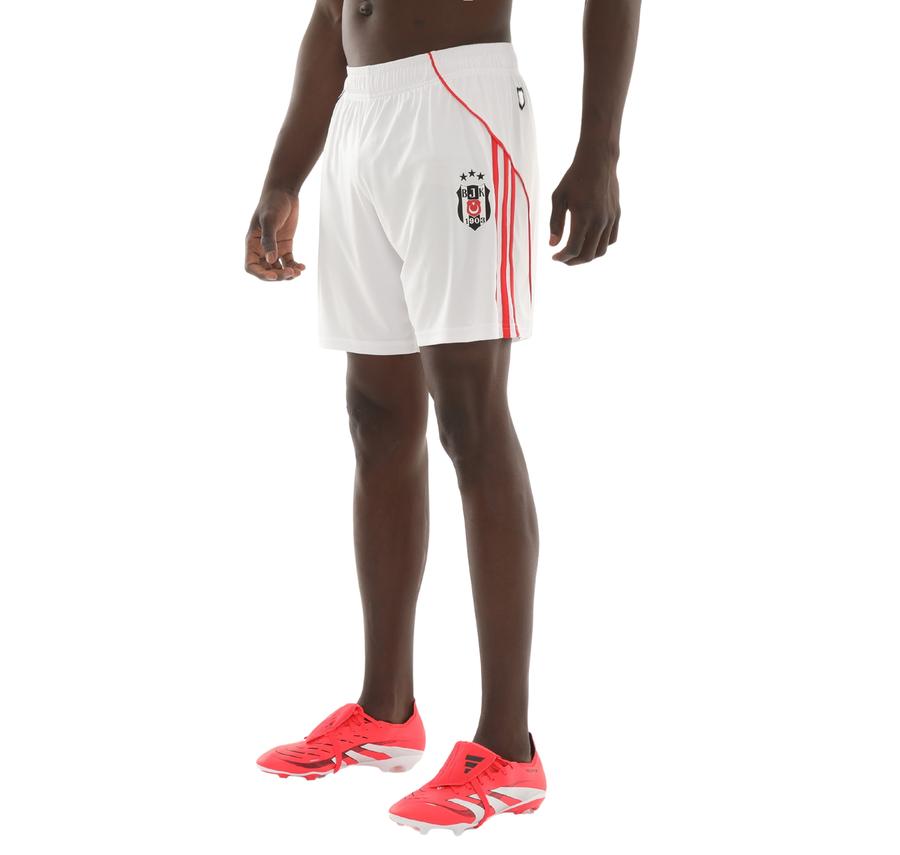 adidas Bjk Beşiktaş 25-26 İç Saha Erkek Şort Ve Kapri Beyaz adidas Bjk Beşiktaş 25-26 İç Saha Erkek Şort Ve Kapri Beyaz