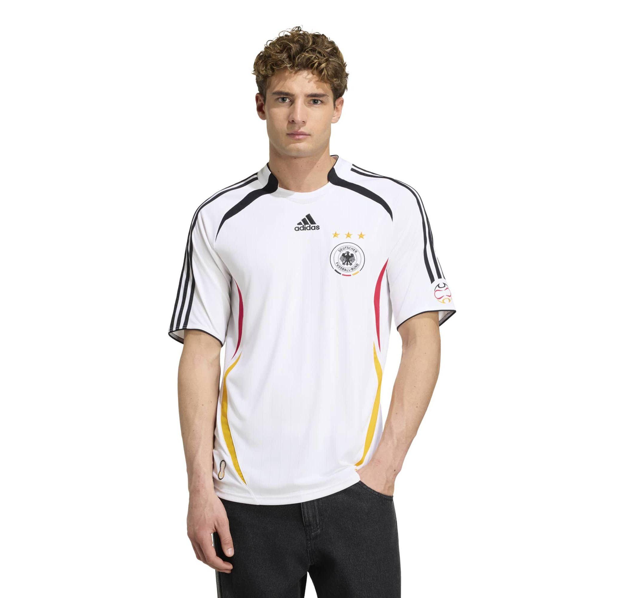 Мужские  adidas Dfb Almanya İç Saha 06 Formasi