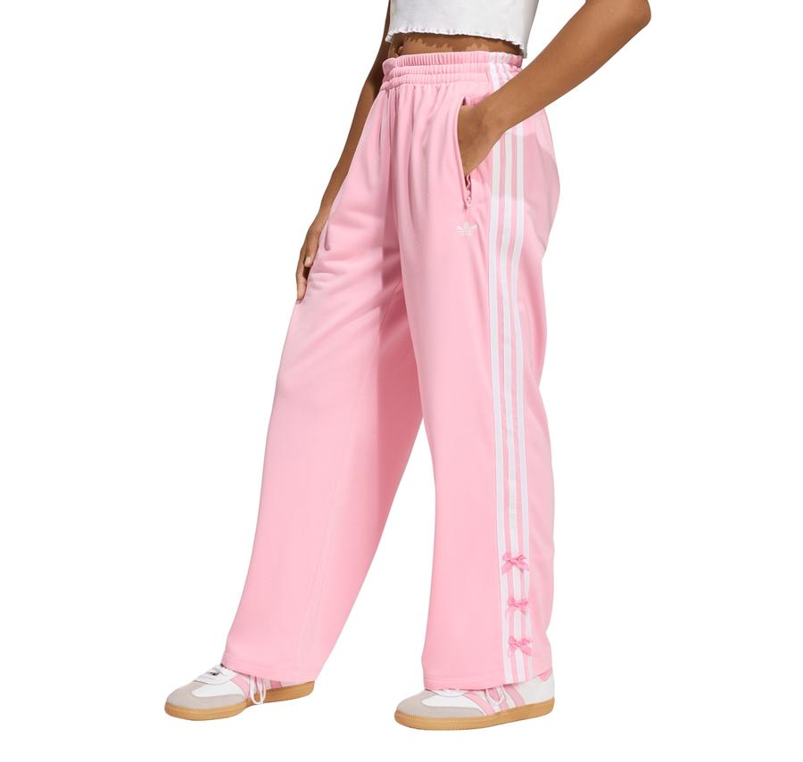 adidas Disney Fırebırd Tp Çocuk Eşofman Altı adidas Disney Fırebırd Tp Çocuk Eşofman Altı