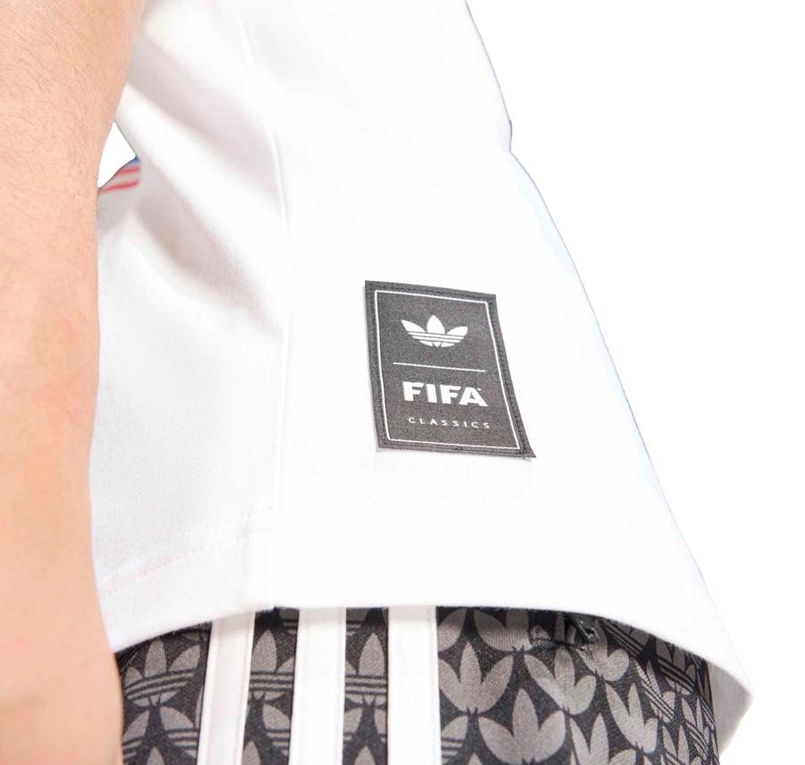 adidas Ftbl Gfx Ss T Erkek T-Shirt Beyaz adidas Ftbl Gfx Ss T Erkek T-Shirt Beyaz
