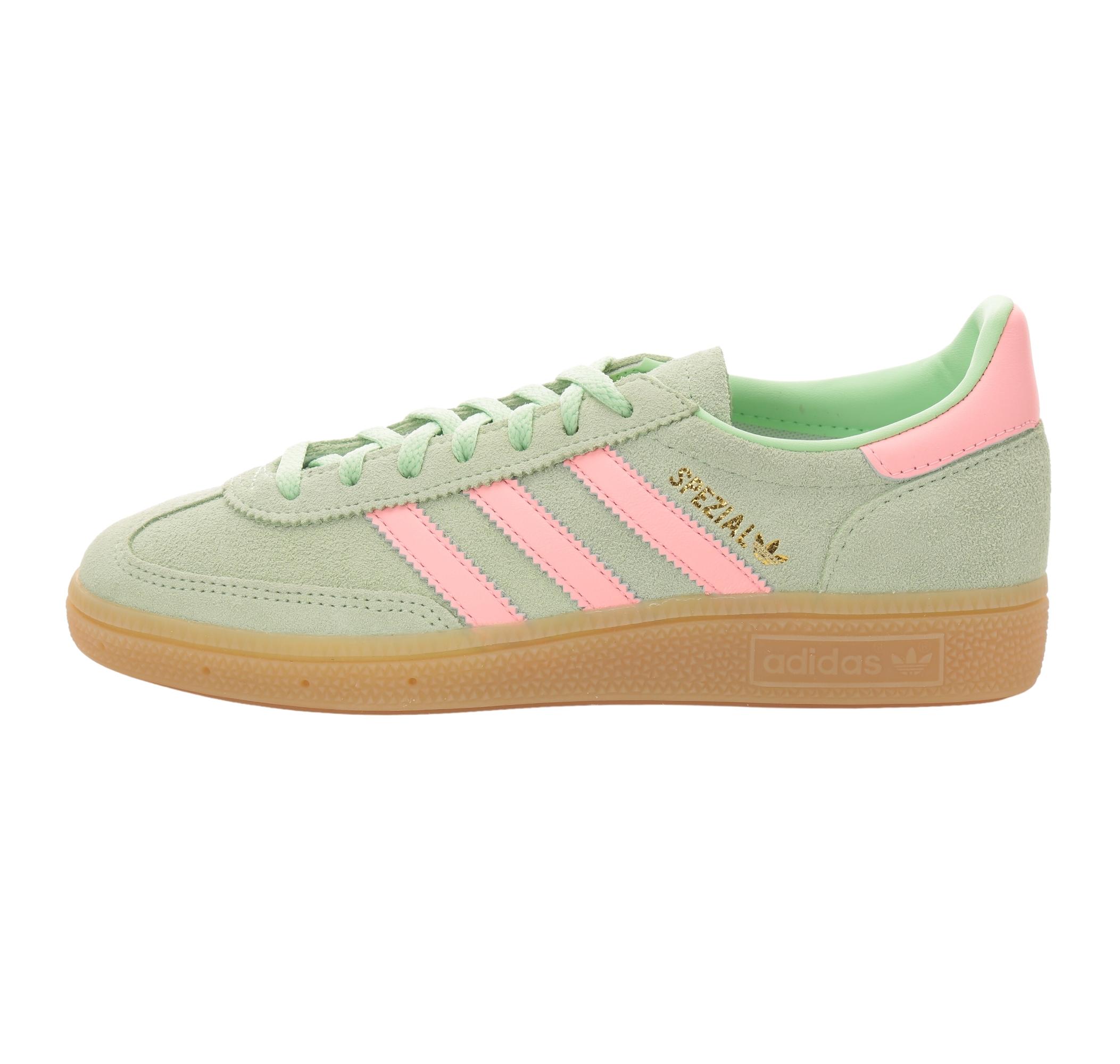 Женские кроссовки adidas Handball Spezial W