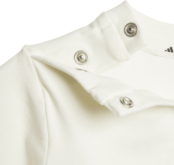 adidas X Disney Mickey Mouse Set Bebek T-Shirt Beyaz adidas X Disney Mickey Mouse Set Bebek T-Shirt Beyaz