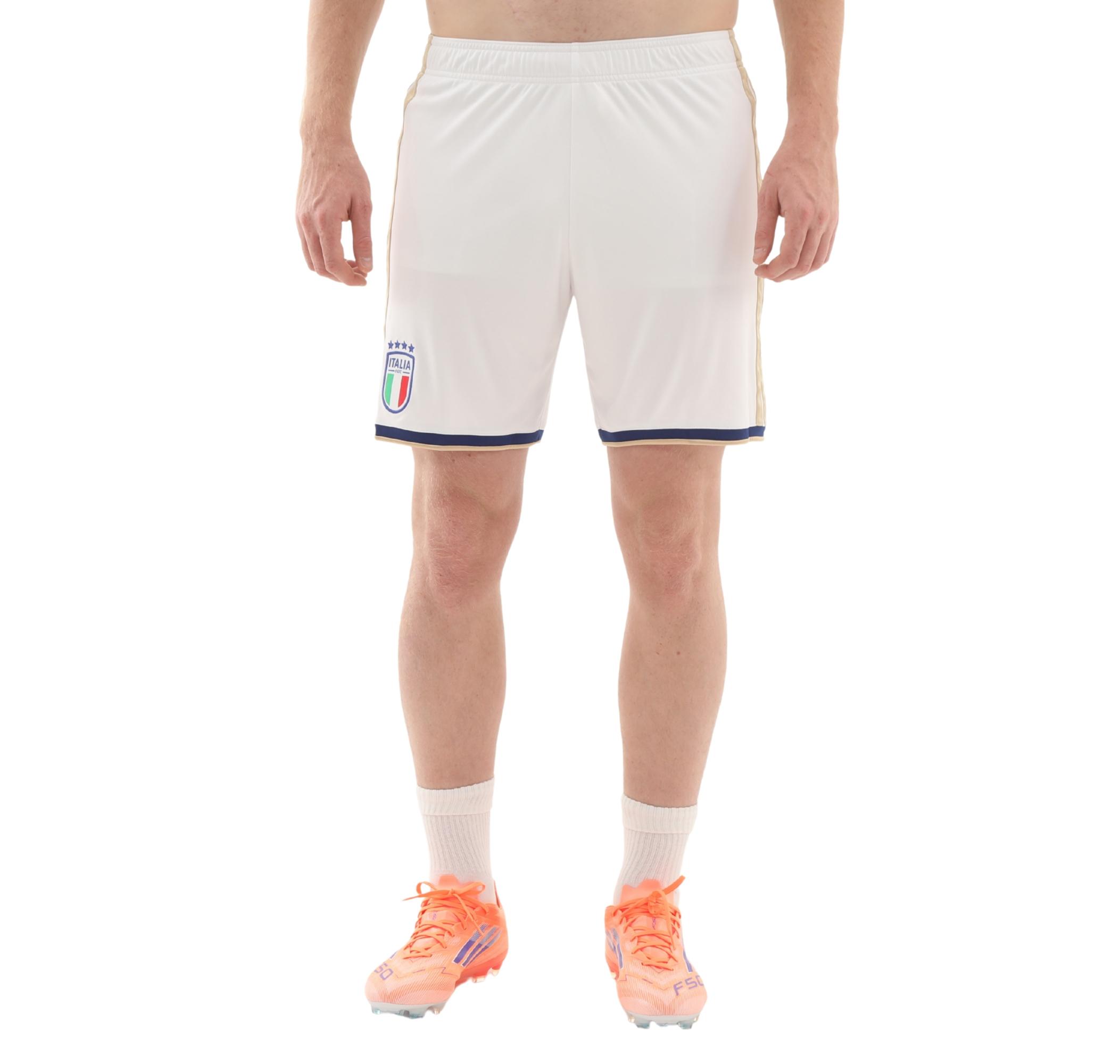 Мужские шорты adidas İtalya 26 İç Saha Kapri