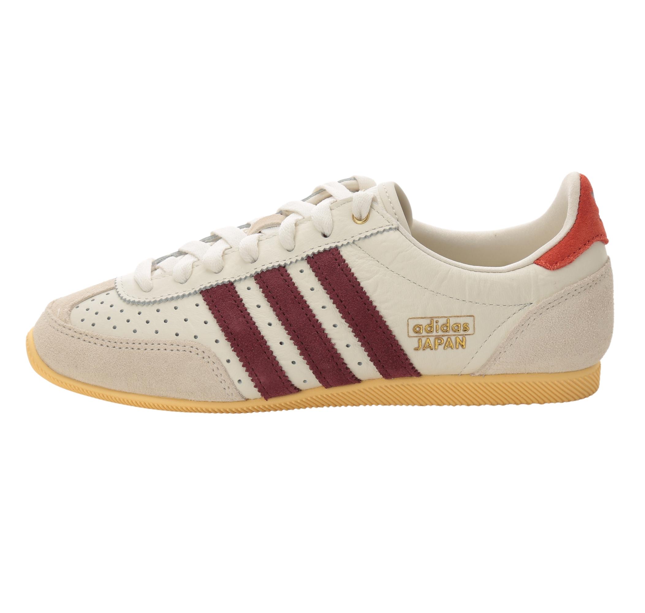 Женские кроссовки adidas Japan W