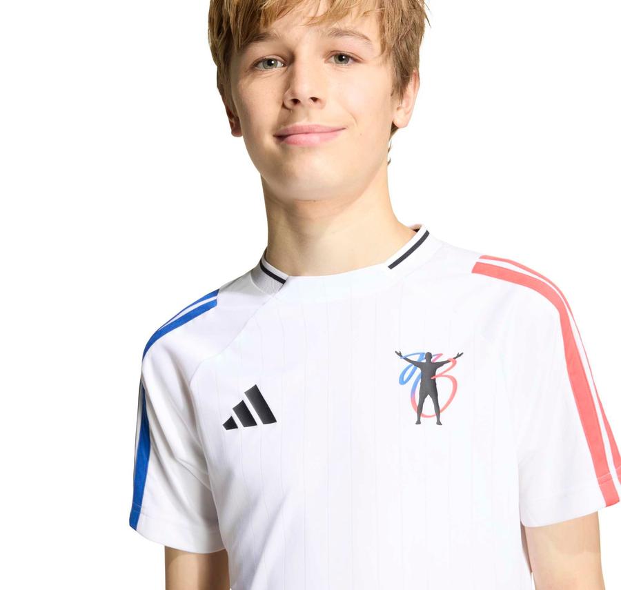 adidas Jb Hot Tee Y Çocuk T-Shirt adidas Jb Hot Tee Y Çocuk T-Shirt