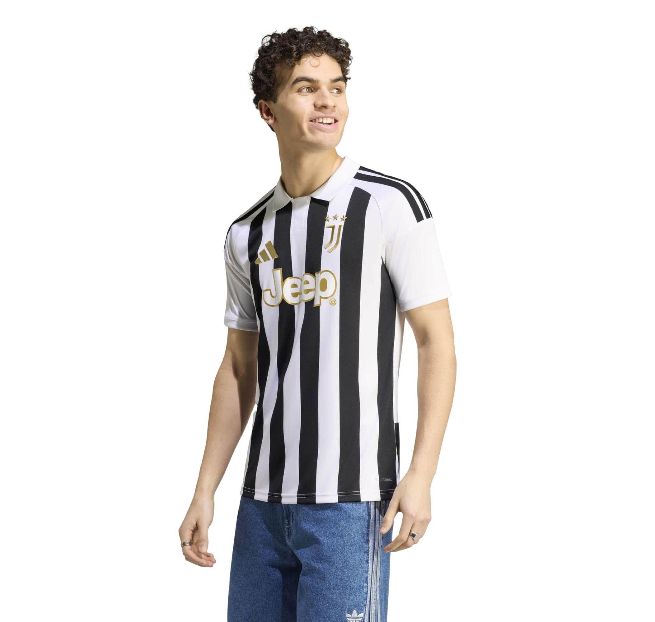 Мужские  adidas Juventus 26-27 İç Saha Formasi