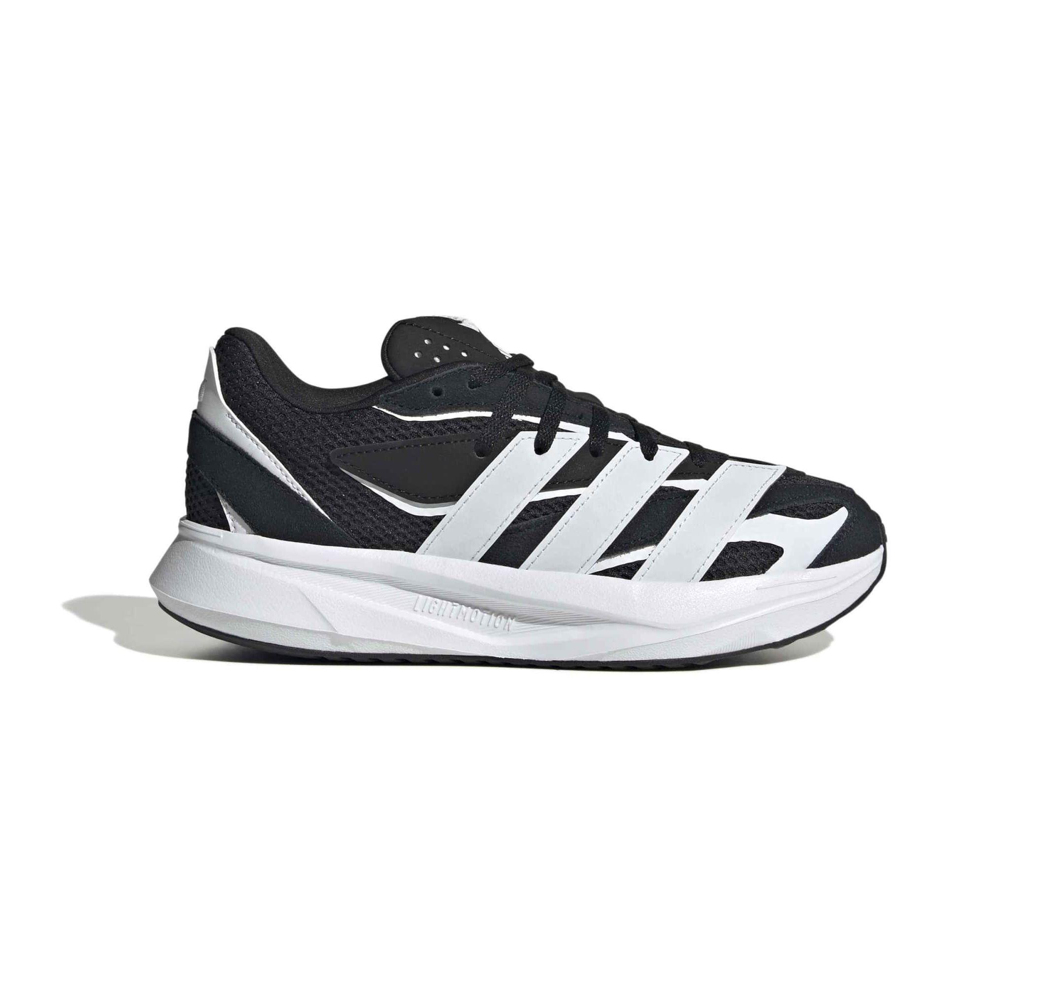 Женские кроссовки adidas Lightblaze J