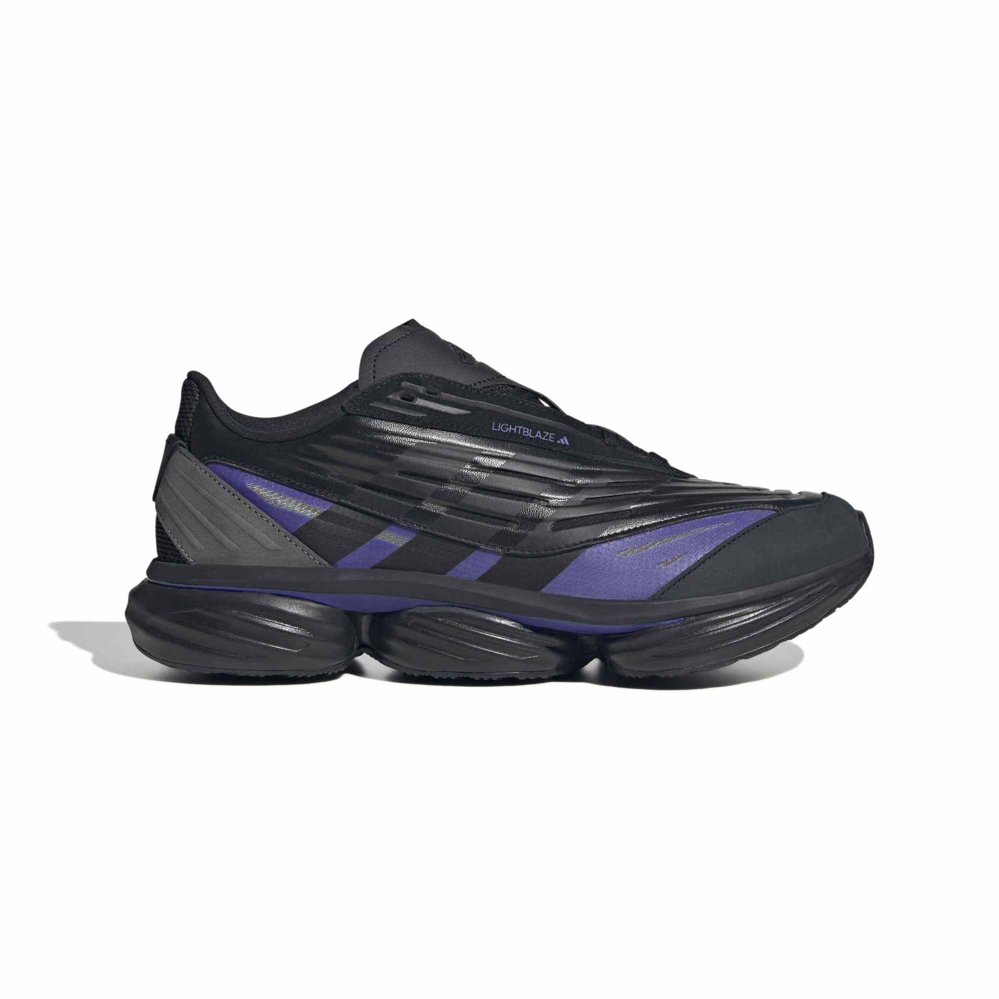 Мужские кроссовки adidas Lightblaze Pod