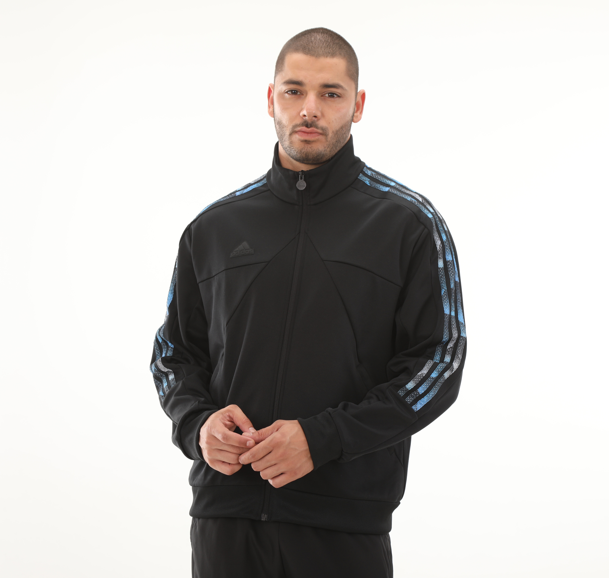 Мужская куртка adidas M Tiro Tt Q2