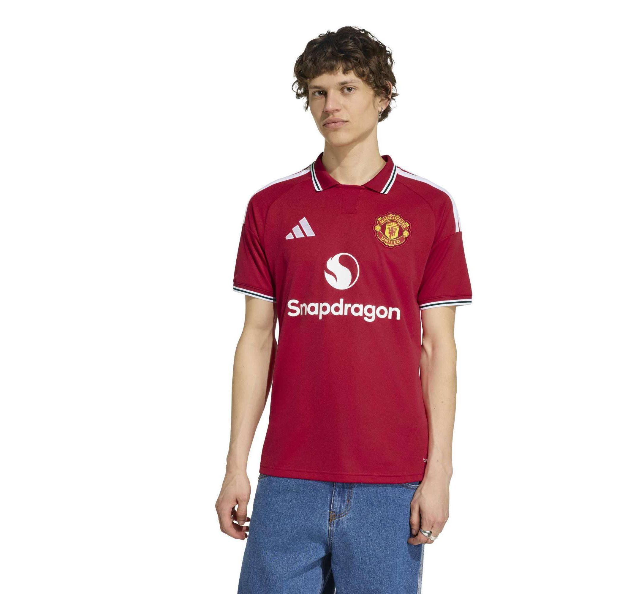 Мужские adidas Manchester United 26-27 İç Saha Formasi