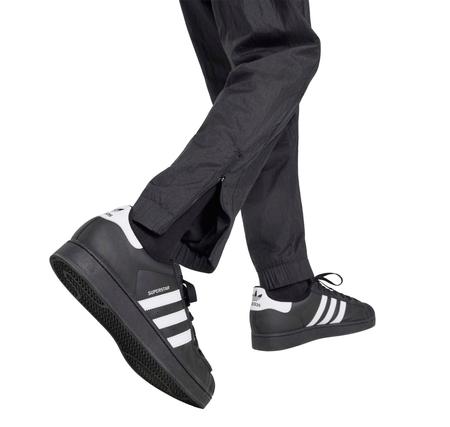 adidas Manchester United 90 Erkek Eşofman Altı Siyah adidas Manchester United 90 Erkek Eşofman Altı Siyah