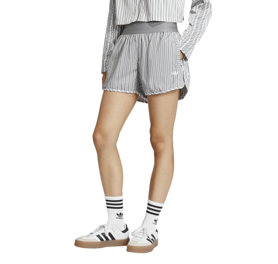 adidas P Ess Sho Kadın Şort Ve Kapri Gri adidas P Ess Sho Kadın Şort Ve Kapri Gri