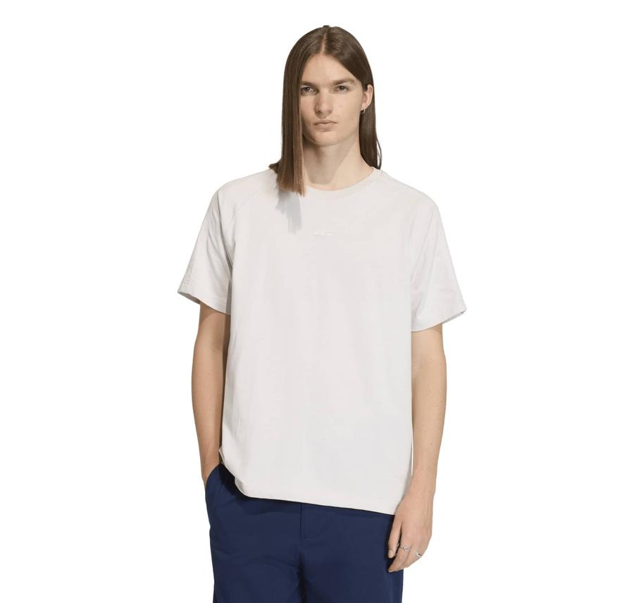 adidas P Ess Tee Erkek T-Shirt Krem adidas P Ess Tee Erkek T-Shirt Krem