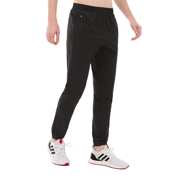 adidas Run It Tko Pant Erkek Eşofman Altı Siyah adidas Run It Tko Pant Erkek Eşofman Altı Siyah