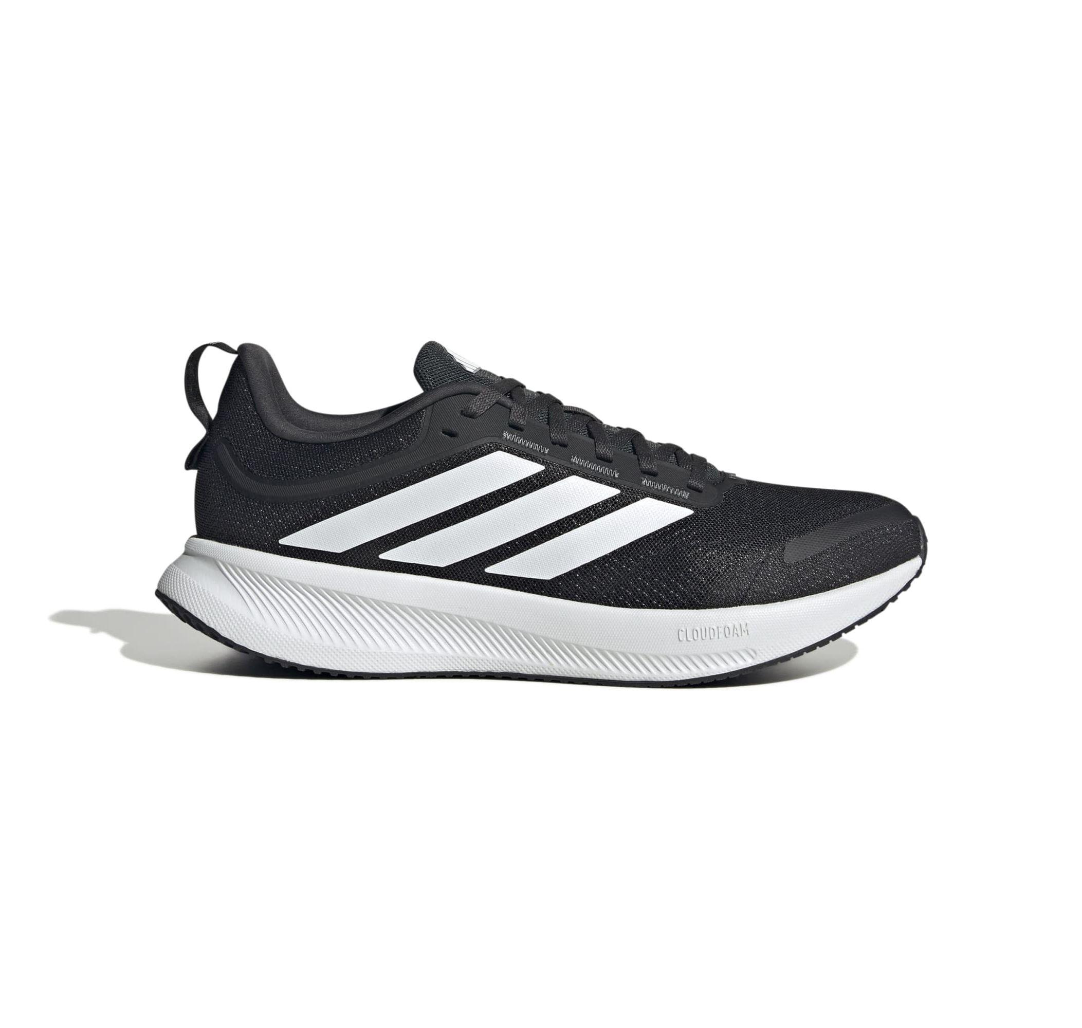 Мужские кроссовки adidas Runblaze M для бега