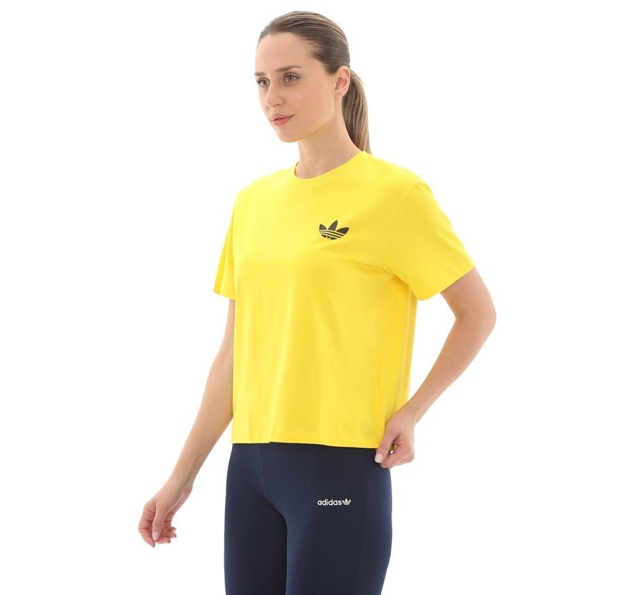 adidas Smıley Loose T Kadın T-Shirt Sarı adidas Smıley Loose T Kadın T-Shirt Sarı