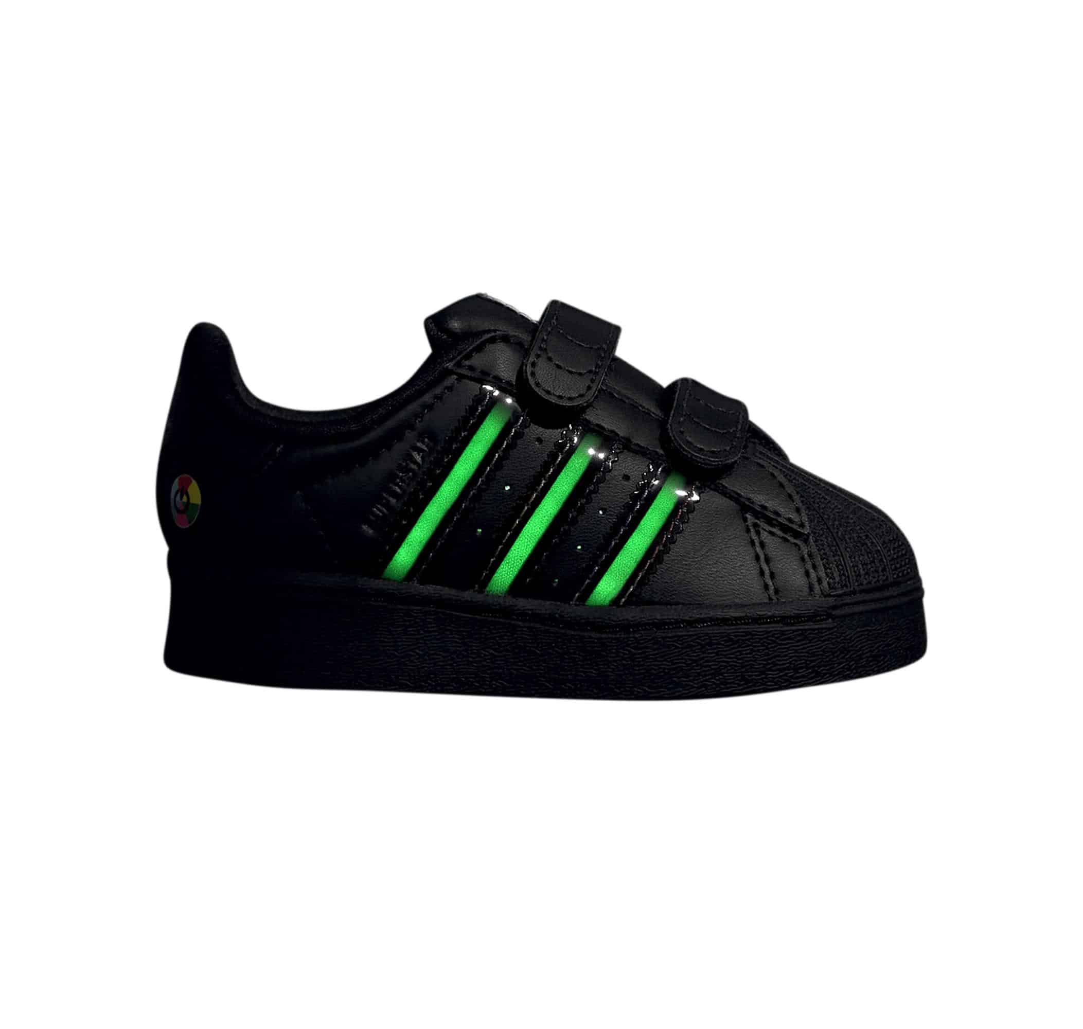 Детские кроссовки adidas Superstar Led Lights Cf I