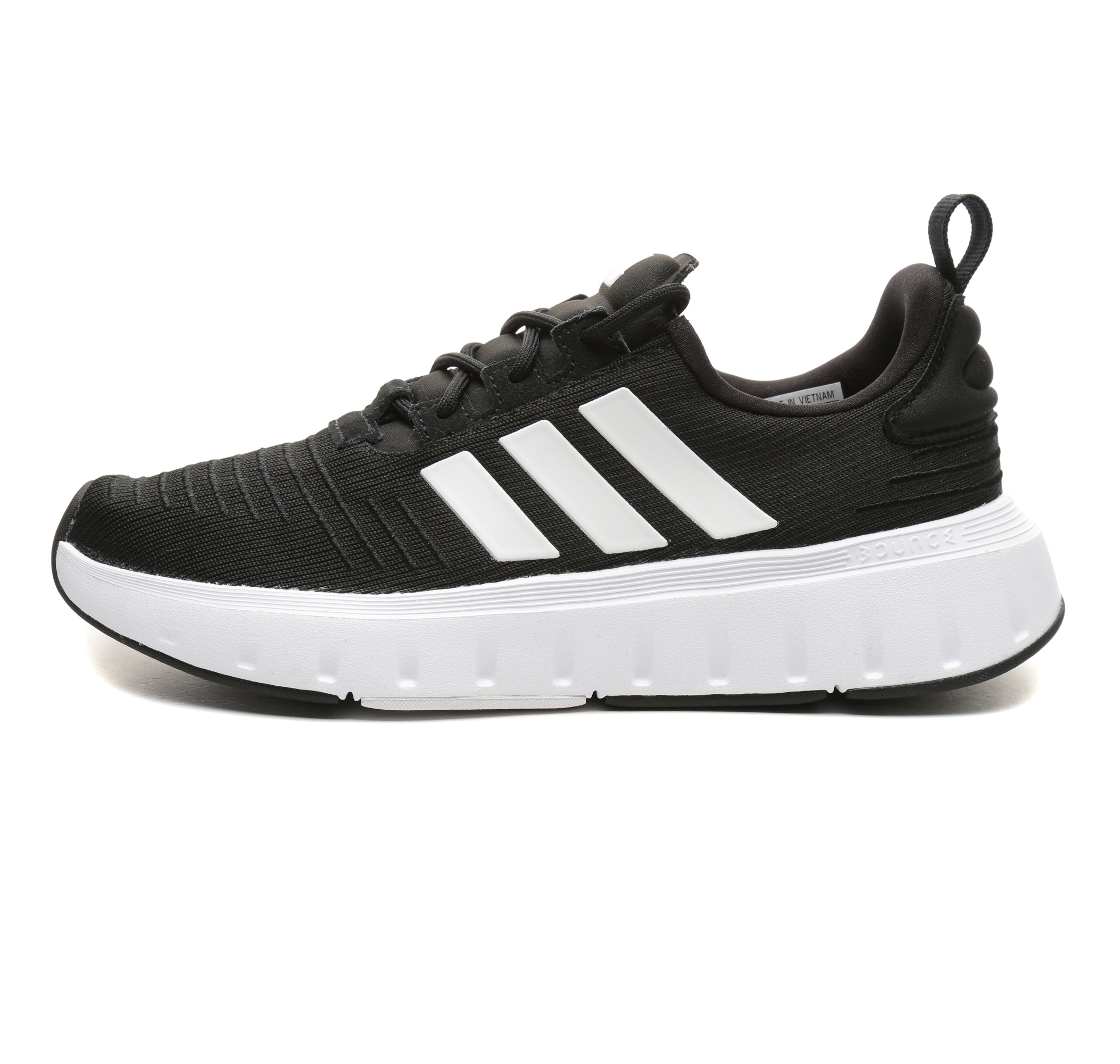 Женские кроссовки adidas Swift Run 23 для бега