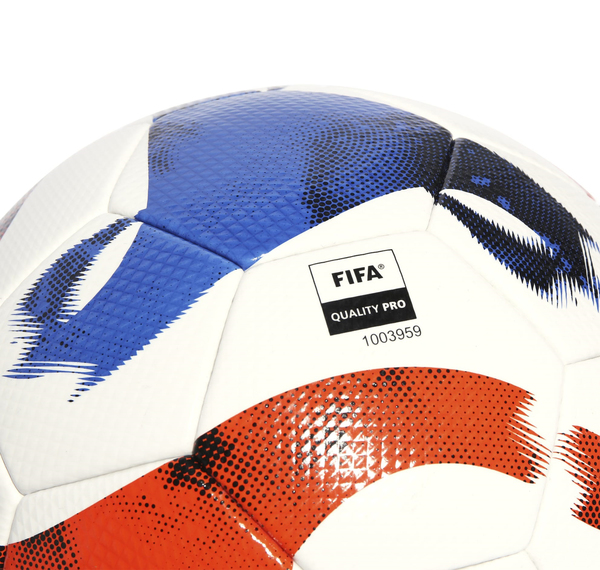 adidas Tıro Com Futbol Topu Beyaz adidas Tıro Com Futbol Topu Beyaz