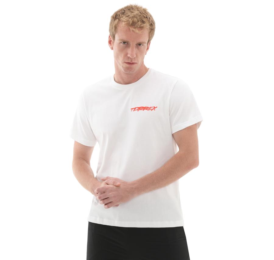 adidas U Snow T Erkek T-Shirt Beyaz adidas U Snow T Erkek T-Shirt Beyaz