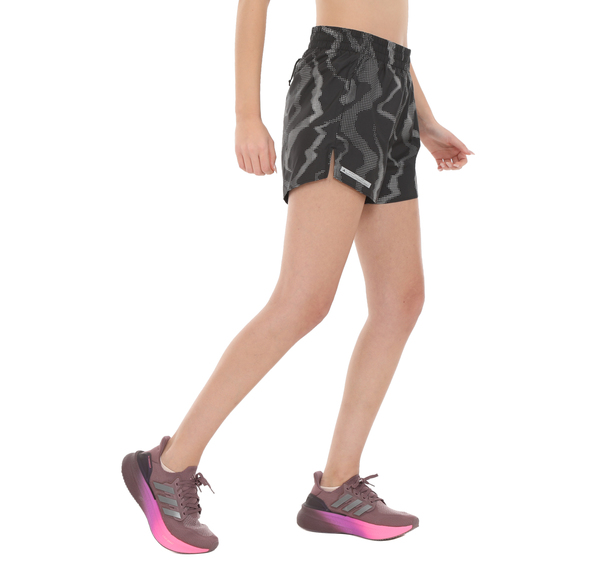 adidas Ult Ref Short Kadın Şort Ve Kapri Siyah adidas Ult Ref Short Kadın Şort Ve Kapri Siyah