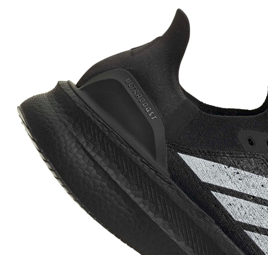 adidas Ultraboost 5 Strung Erkek Spor Ayakkabı adidas Ultraboost 5 Strung Erkek Spor Ayakkabı