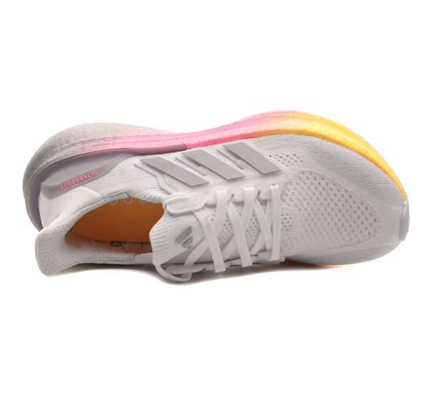 adidas Ultraboost 5 W Kadın Spor Ayakkabı Beyaz adidas Ultraboost 5 W Kadın Spor Ayakkabı Beyaz