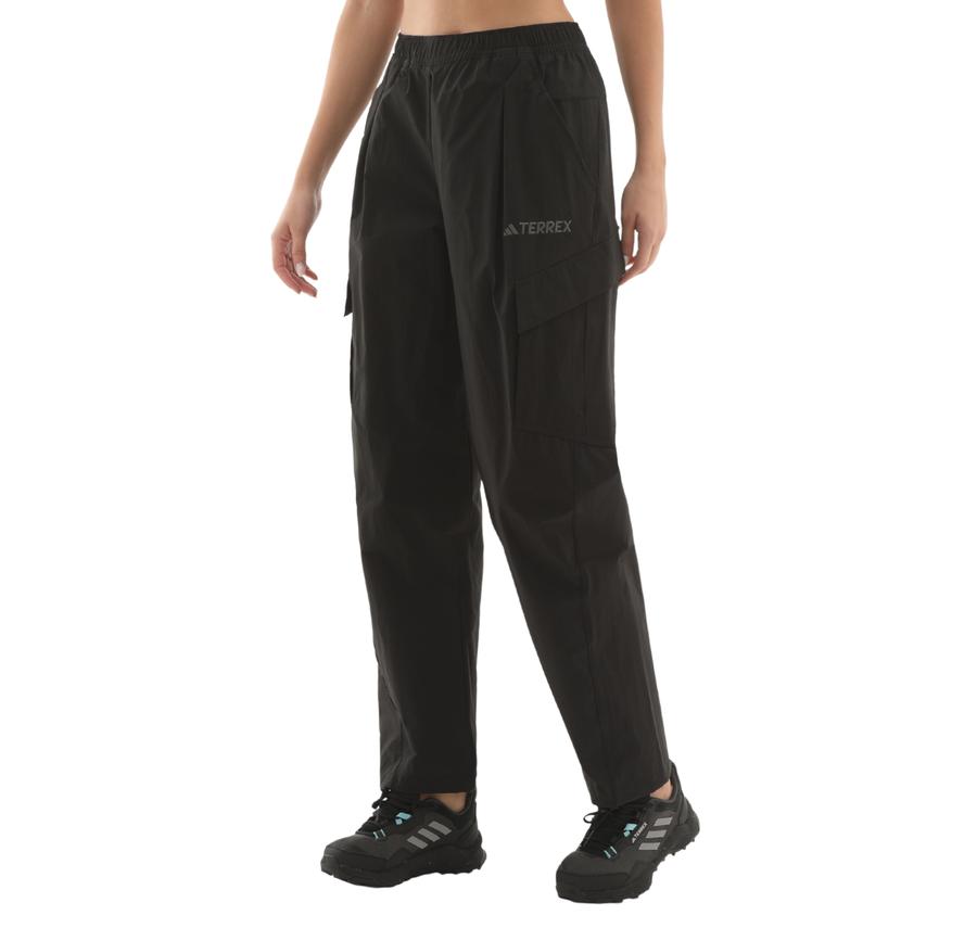 adidas W Cargo Pants Kadın Pantolon Siyah adidas W Cargo Pants Kadın Pantolon Siyah