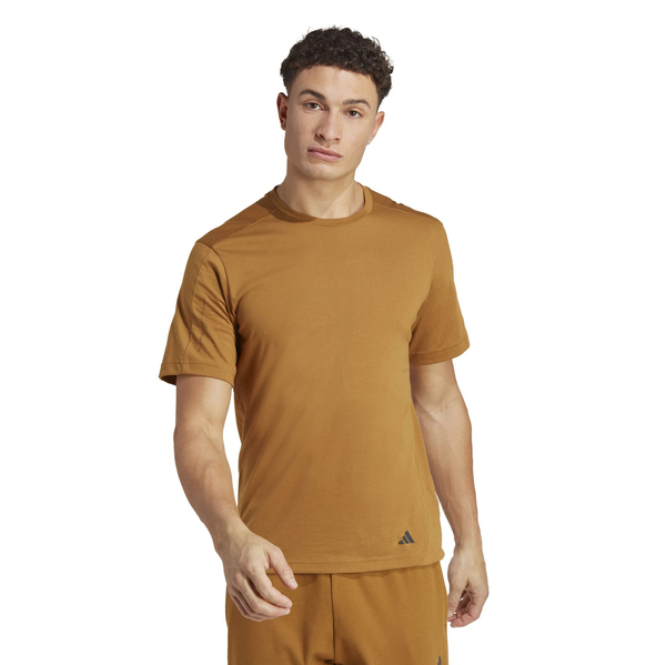 adidas Yoga Base Tee Erkek T-Shirt Kahve CV7674