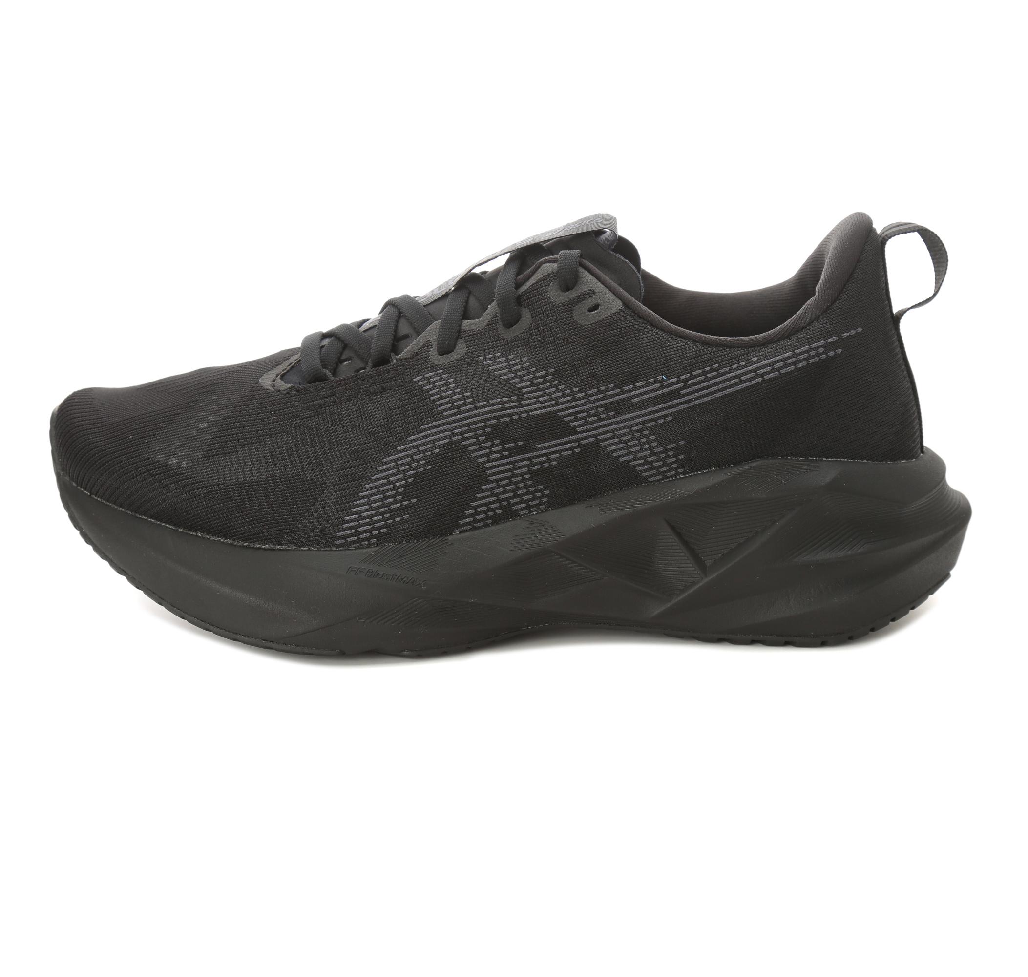 Мужские кроссовки Asics Novablast 5